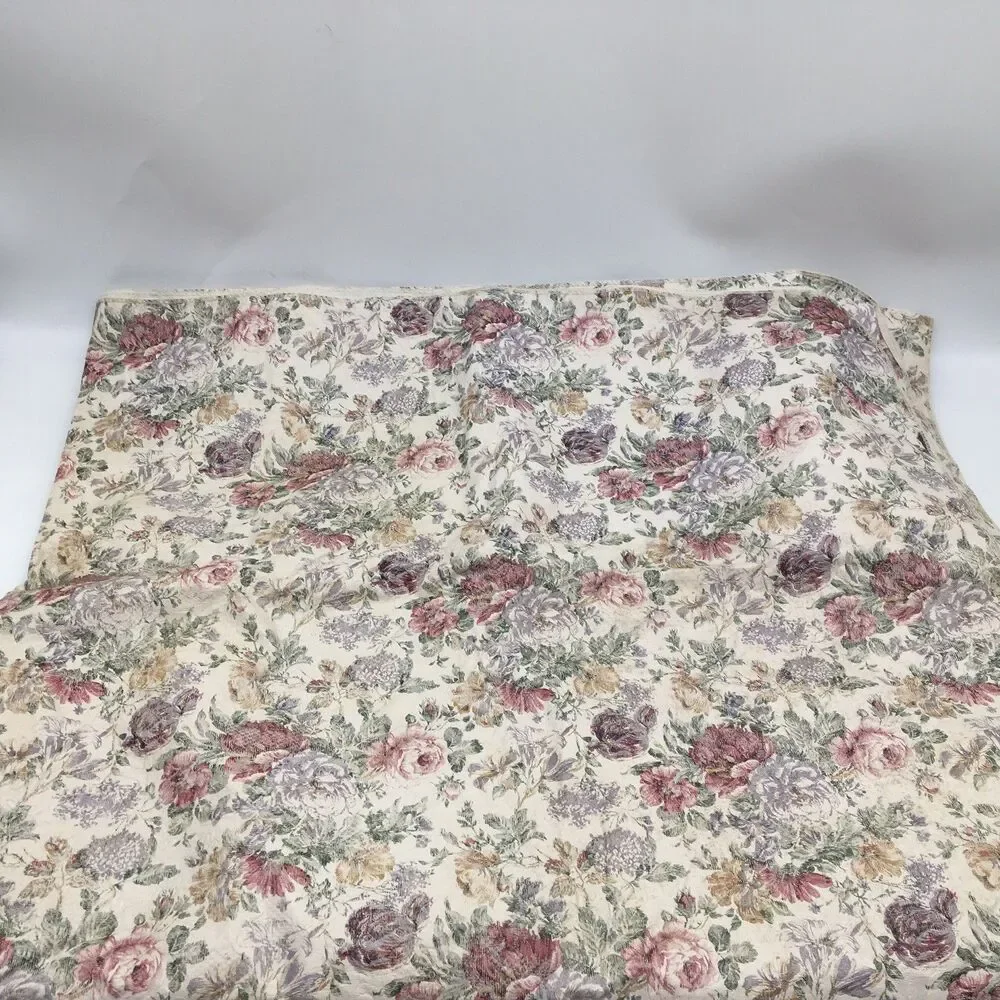 VTG 60”x100” Vinyl Flannel Back Tablecloth Floral Chintz Roses Flowers Outdoor